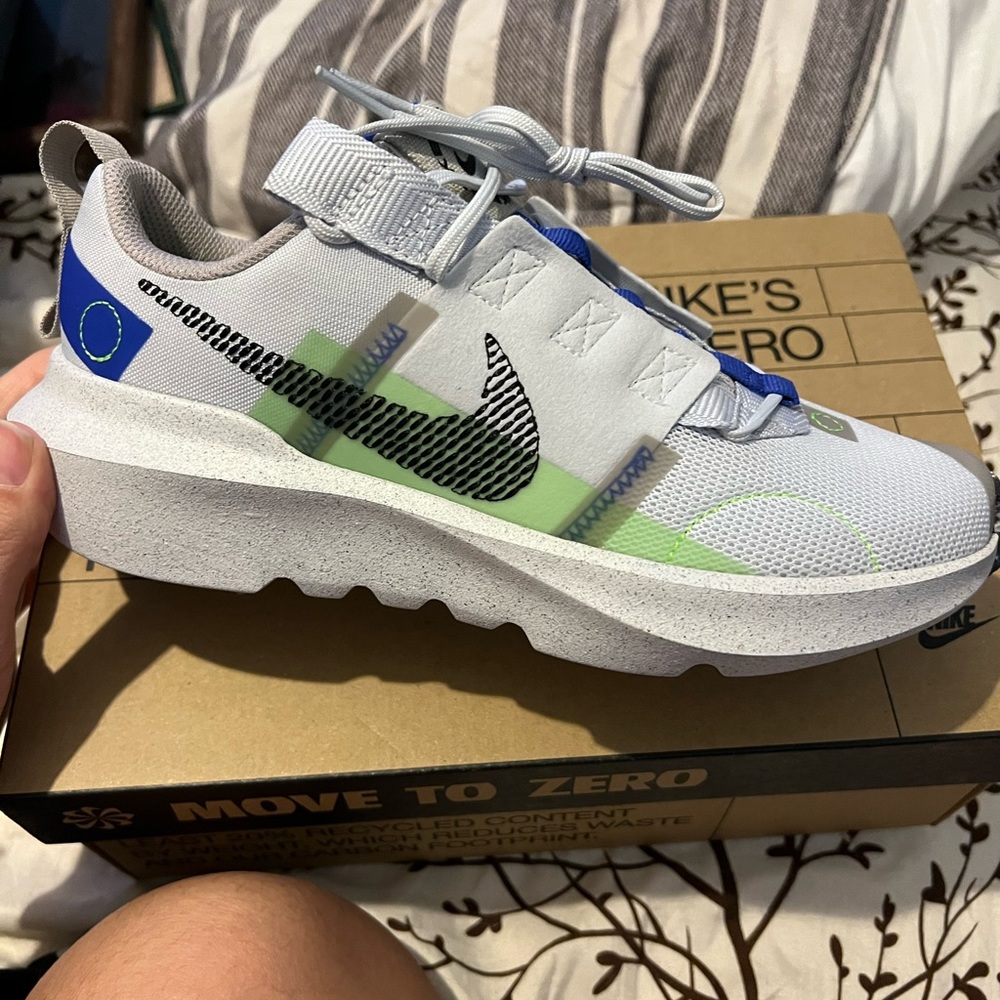 GS Nike Crater Impact size 5 1/2 Y